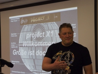 . X1. Michael Schramm hat aus seinem Hobby – Star Wars – ein Business gemacht.