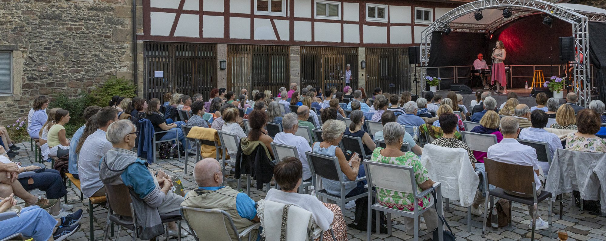 Burgkonzert Fürsteneck mit Johanna und Friedrich