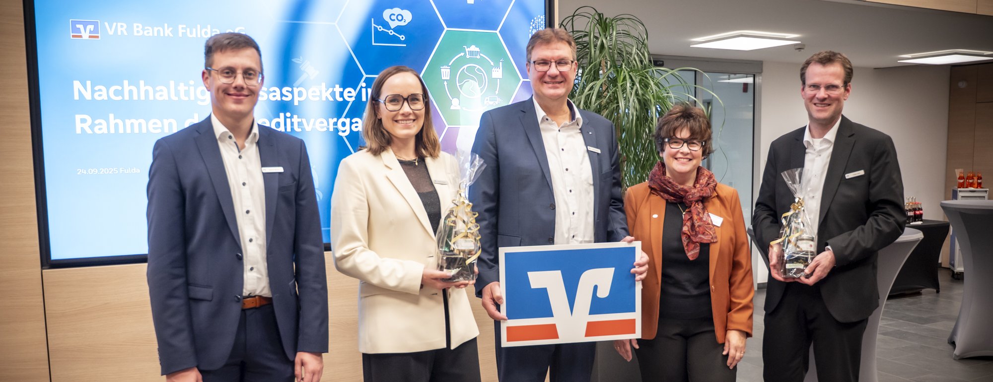 von links Marcel Wehner, Jennifer Herrlich, Thomas Sälzer, Anne Weber und Tobias Abel